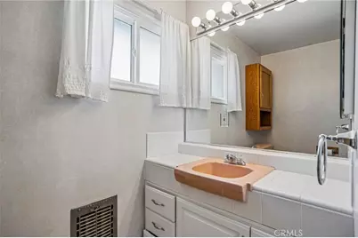 312 N London, Anaheim, CA 92806 - Photo 18