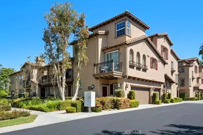 35 Viburnum Way, Ladera Ranch, CA 92694 - Photo 2