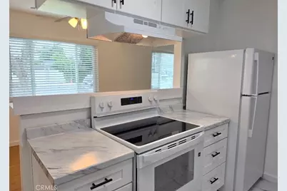 2904 Peppertree Lane, Costa Mesa, CA 92626 - Photo 4