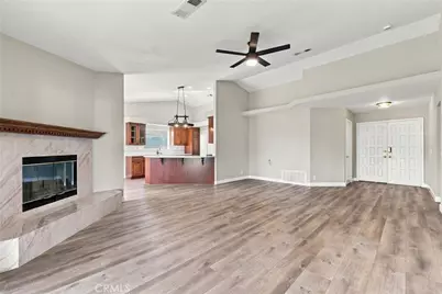 233 Castle Court, San Jacinto, CA 92583 - Photo 8