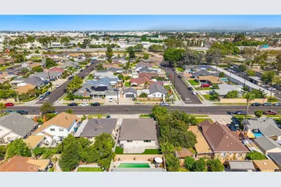 6916 Houston, Buena Park, CA 90620 - Photo 30