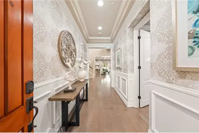 46 Shadybend, Irvine, CA 92602 - Photo 2