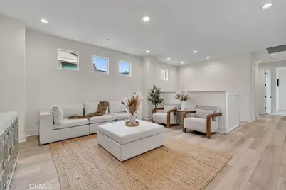 366 Baluster, Irvine, CA 92618 - Photo 32
