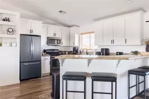 5853 Linda Lee Dr, Yucca Valley, CA 92284 - Photo 10
