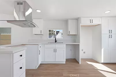 1660 Whittier #29, Costa Mesa, CA 92627 - Photo 16