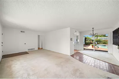 360 Bucknell Road, Costa Mesa, CA 92626 - Photo 8
