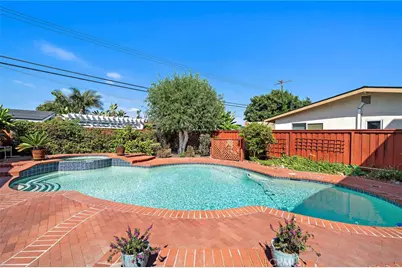 360 Bucknell Road, Costa Mesa, CA 92626 - Photo 38