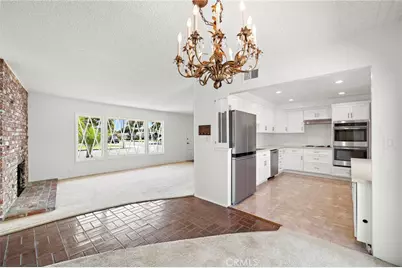360 Bucknell Road, Costa Mesa, CA 92626 - Photo 12
