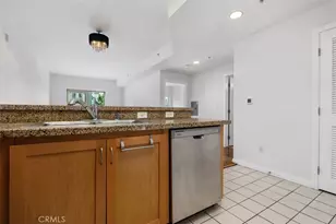 450 J, San Diego, CA 92101 - Photo 18