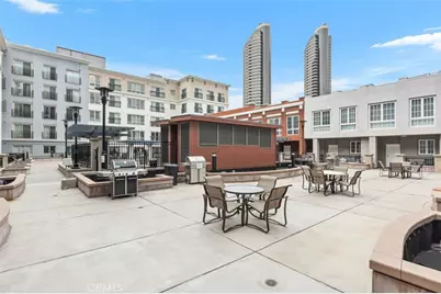 450 J, San Diego, CA 92101 - Photo 42