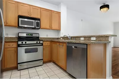 450 J, San Diego, CA 92101 - Photo 14