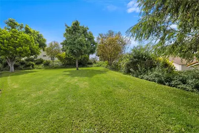 27826 Torroba, Mission Viejo, CA 92692 - Photo 2