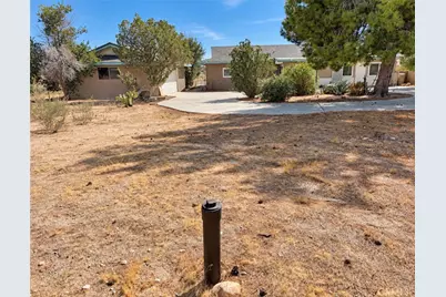 18393 Orange, Hesperia, CA 92345 - Photo 22