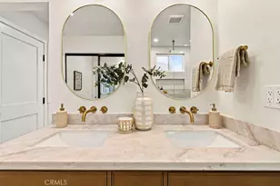 21142 Brookhurst St, Huntington Beach, CA 92646 - Photo 26