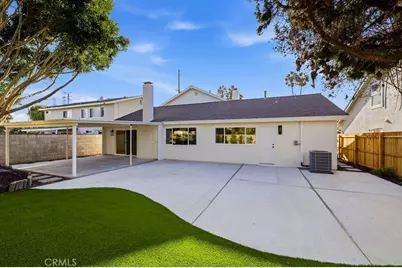 21142 Brookhurst Street, Huntington Beach, CA 92646 - Photo 34