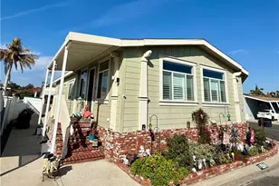 18601 Newland Street, Huntington Beach, CA 92646 - Photo 16