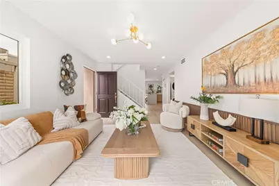 94 Sequoia Tree Lane, Irvine, CA 92612 - Photo 4