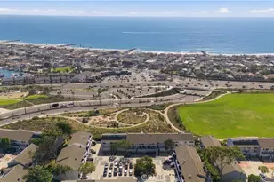 23 Encore Ct, Newport Beach, CA 92663 - Photo 14