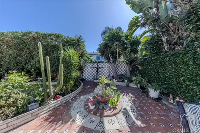 8712 Mossford Dr., Huntington Beach, CA 92646 - Photo 40