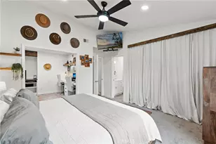 21155 Larchmont, Lake Forest, CA 92630 - Photo 18