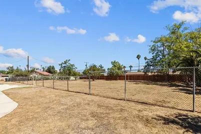 1025 Richards, Perris, CA 92571 - Photo 36