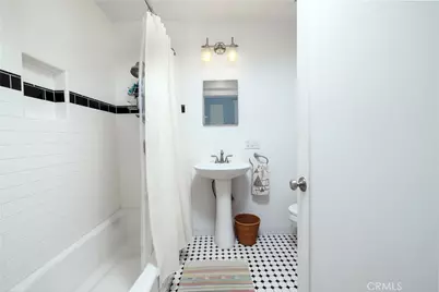 387 Coronado, Long Beach, CA 90814 - Photo 10