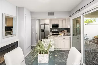 6931 Danvers Dr, Garden Grove, CA 92845 - Photo 16