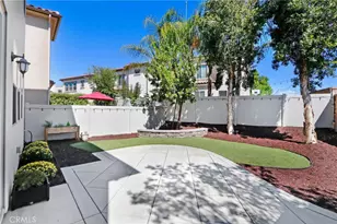35326 Marabella Ct, Winchester, CA 92596 - Photo 2