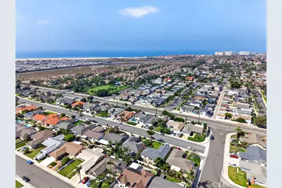 21311 Antiqua Lane, Huntington Beach, CA 92646 - Photo 44