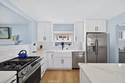 21311 Antiqua Lane, Huntington Beach, CA 92646 - Photo 12