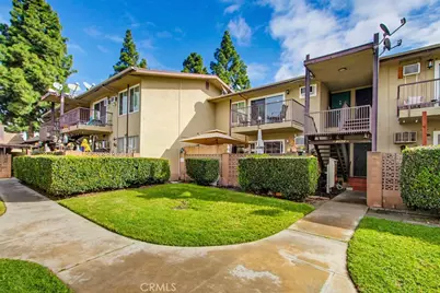 1860 W Glenoaks #L, Anaheim, CA 92801 - Photo 32