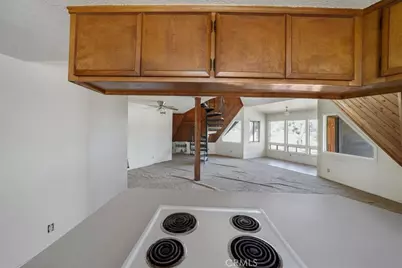 10075 Monte Vista Road, Phelan, CA 92371 - Photo 14