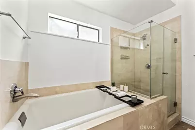 11928 Kiowa #105, Los Angeles, CA 90049 - Photo 16
