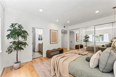 11928 Kiowa #105, Los Angeles, CA 90049 - Photo 14