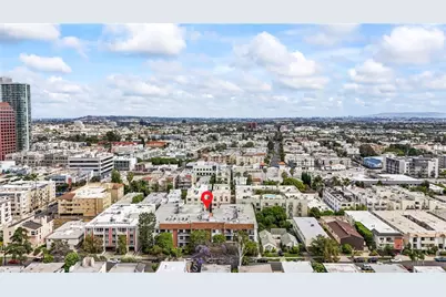 11928 Kiowa #105, Los Angeles, CA 90049 - Photo 30
