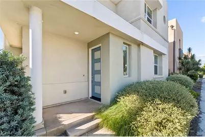 119 Newall, Irvine, CA 92618 - Photo 8