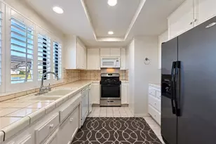 18370 Niagara, Victorville, CA 92395 - Photo 14