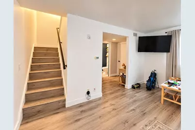 9857 Continental, Huntington Beach, CA 92646 - Photo 6