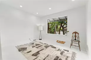 8641 Salt Lake Dr, Huntington Beach, CA 92646 - Photo 22