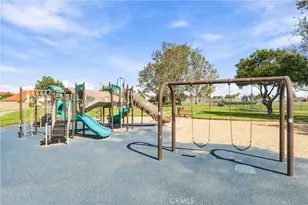 8641 Salt Lake Dr, Huntington Beach, CA 92646 - Photo 32