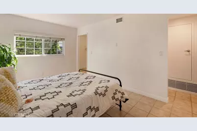 21072 Amberwick, Huntington Beach, CA 92646 - Photo 10