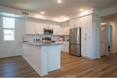 1024 W Romneya Drive, Anaheim, CA 92801 - Photo 8