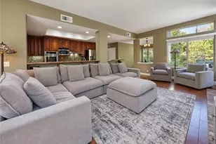 25652 Nottingham Ct, Laguna Hills, CA 92653 - Photo 12