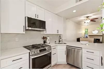 21895 Barbados, Mission Viejo, CA 92692 - Photo 10