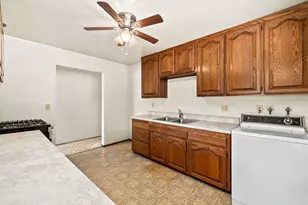 150 S Park, Orange, CA 92869 - Photo 10