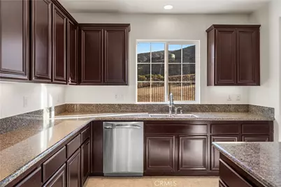 7539 Sanctuary Drive, Corona, CA 92883 - Photo 18