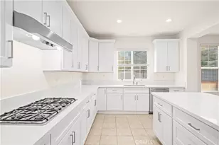 7525 Sanctuary Dr, Corona, CA 92883 - Photo 16