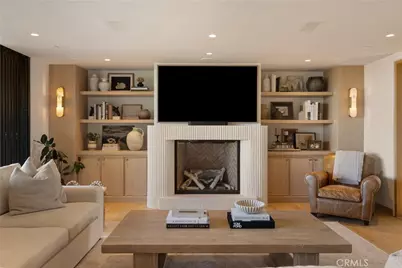 2118 Leeward, Newport Beach, CA 92660 - Photo 8