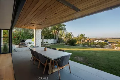 2118 Leeward, Newport Beach, CA 92660 - Photo 34