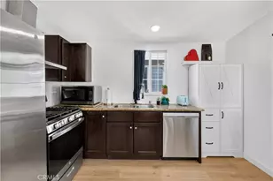 327 W Wilson, Costa Mesa, CA 92627 - Photo 10